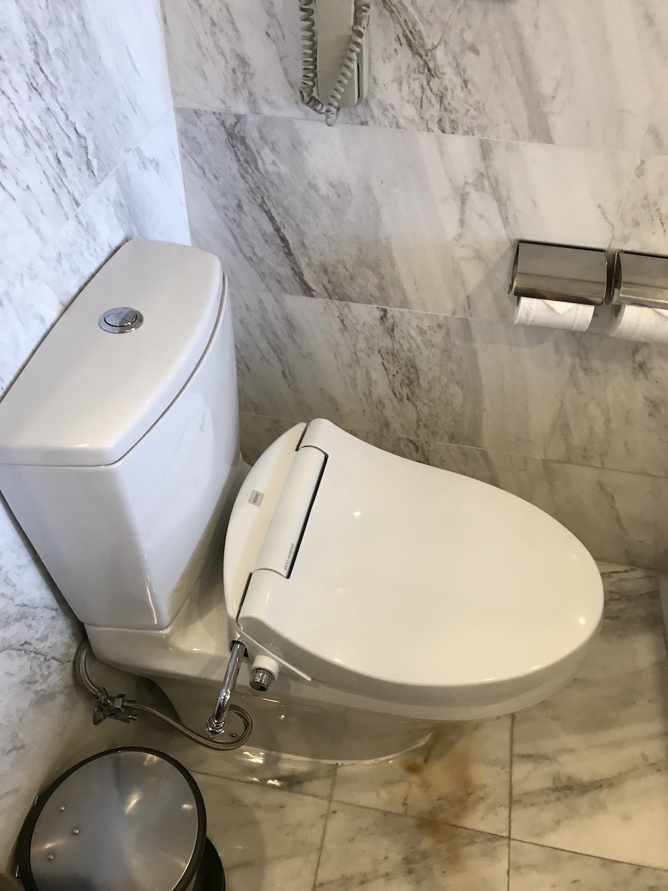 Hilton Garden Inn Hanoi Hawaii Calling Bidet toilet seat