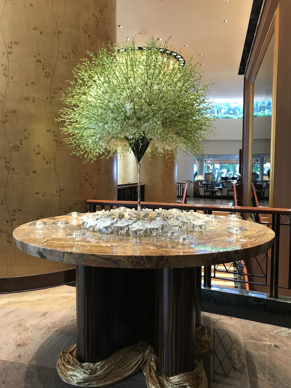 Conrad Hong Kong: White-Glove Luxury Hawaii Calling Lobby elegance