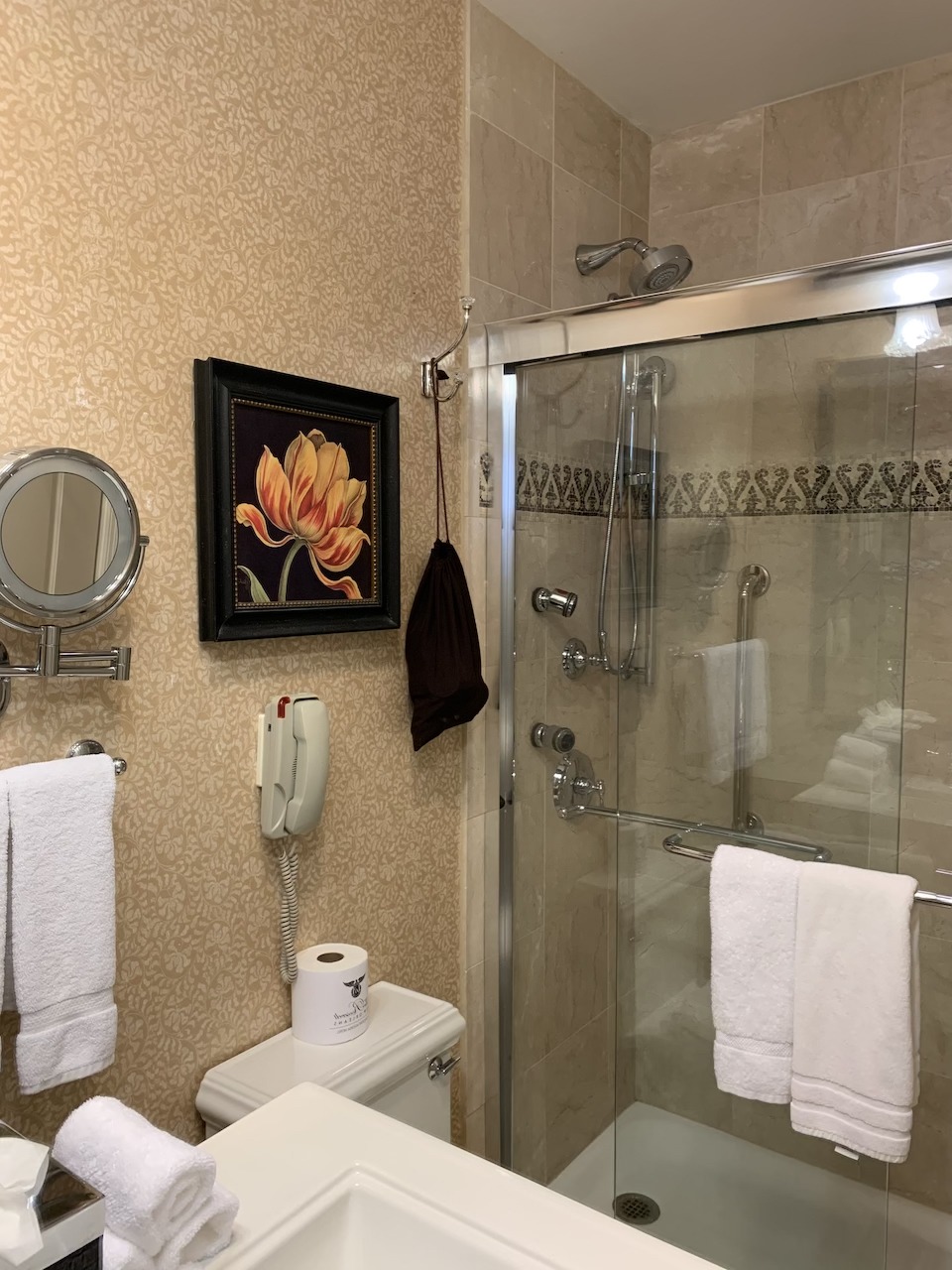 The Roosevelt New Orleans, a Waldorf-Astoria Hotel Hawaii Calling Shower