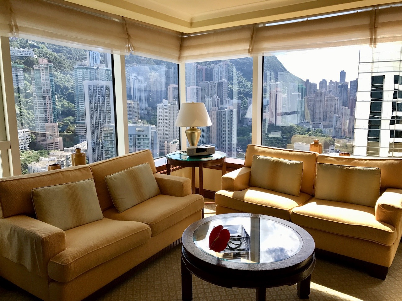 Conrad Hong Kong: White-Glove Luxury Hawaii Calling Sunny suite living room