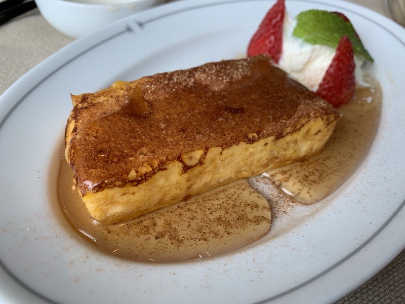 Waldorf-Astoria Bangkok - Superior Luxury Hotel Hawaii Calling The best french toast I've ever eaten