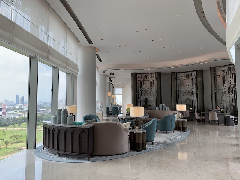 Waldorf-Astoria Bangkok - Superior Luxury Hotel Hawaii Calling Waldorf-Astoria lobby