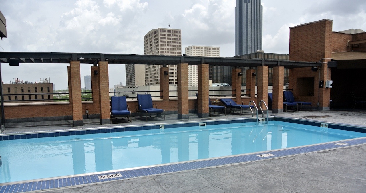 JW Marriott Houston (Galleria) - Sophisticated Business Hotel Hawaii Calling JW Marriott Houston outdoor pool