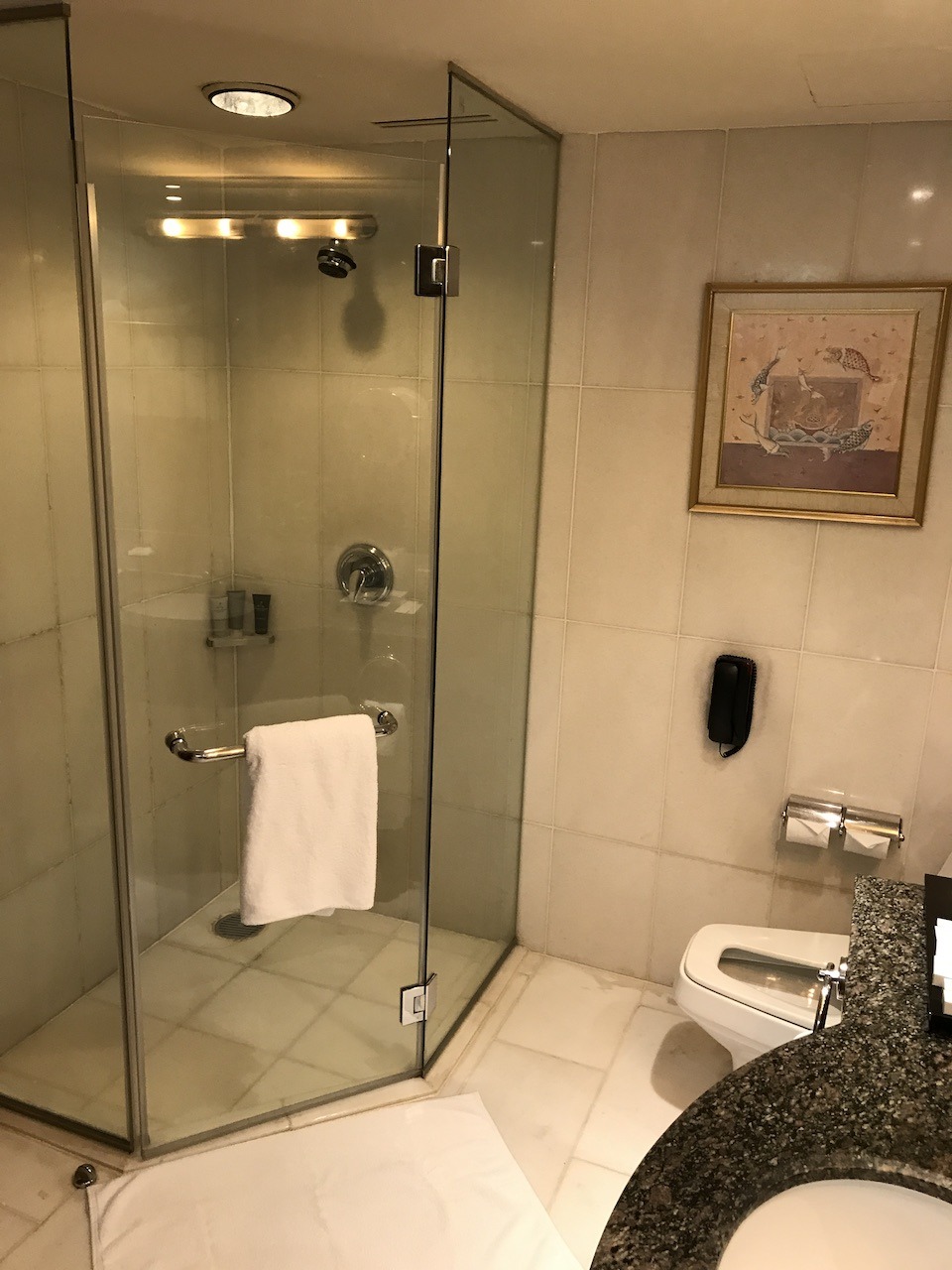 JW Marriott Bangkok - Premium Property Perfectly Positioned Hawaii Calling Master bathroom suite