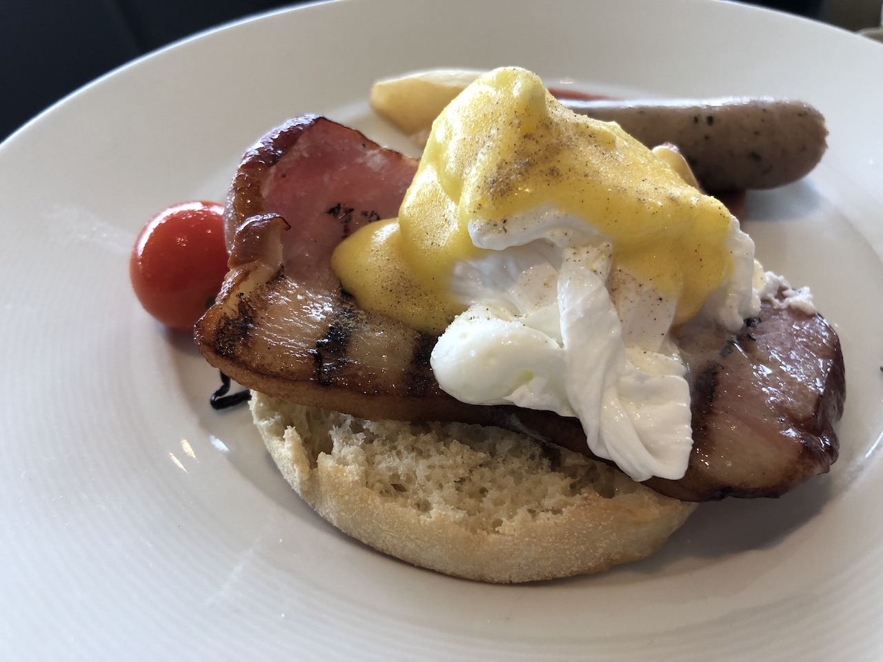 Hyatt Regency Hong Kong Sha Tin Hawaii Calling Eggs benedict