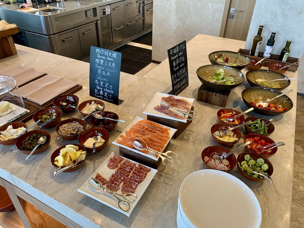 Park Hyatt Shenzhen China - Stunning Luxury Hawaii Calling Globalist buffet charcuterie