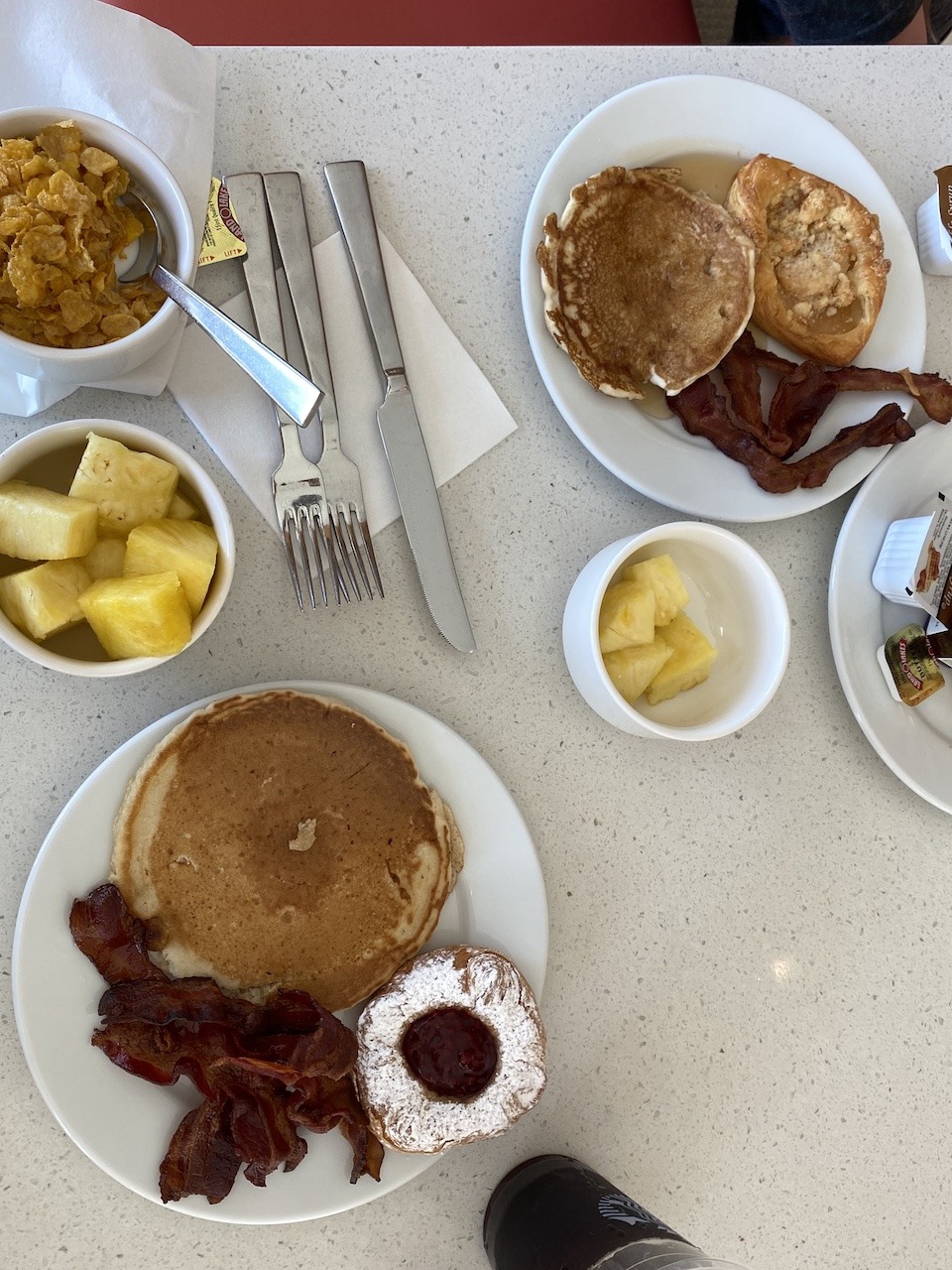 Grand Hyatt Baha Mar, Bahamas Hawaii Calling Grand Hyatt Baha Mar lounge breakfast
