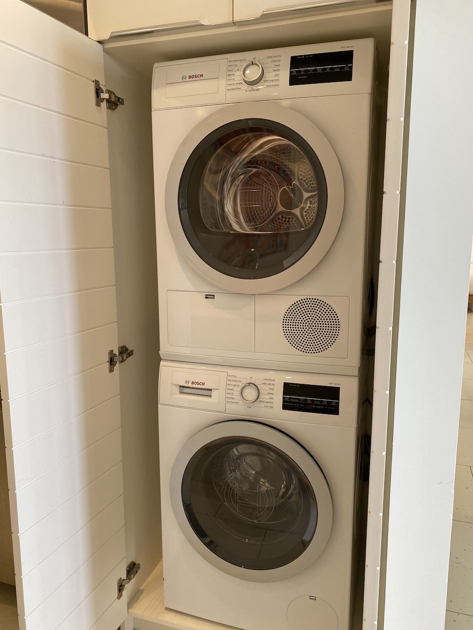 Grand Hyatt Baha Mar, Bahamas Hawaii Calling Grand Hyatt Baha Mar suite laundry