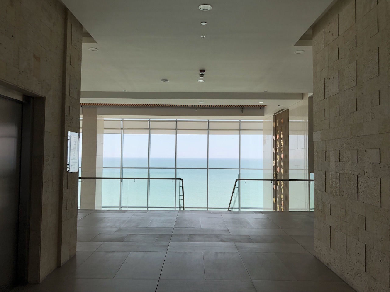 Hyatt Regency Cartagena - Colombian Sophistication Hawaii Calling Hyatt Regency Cartagena elevated lobby