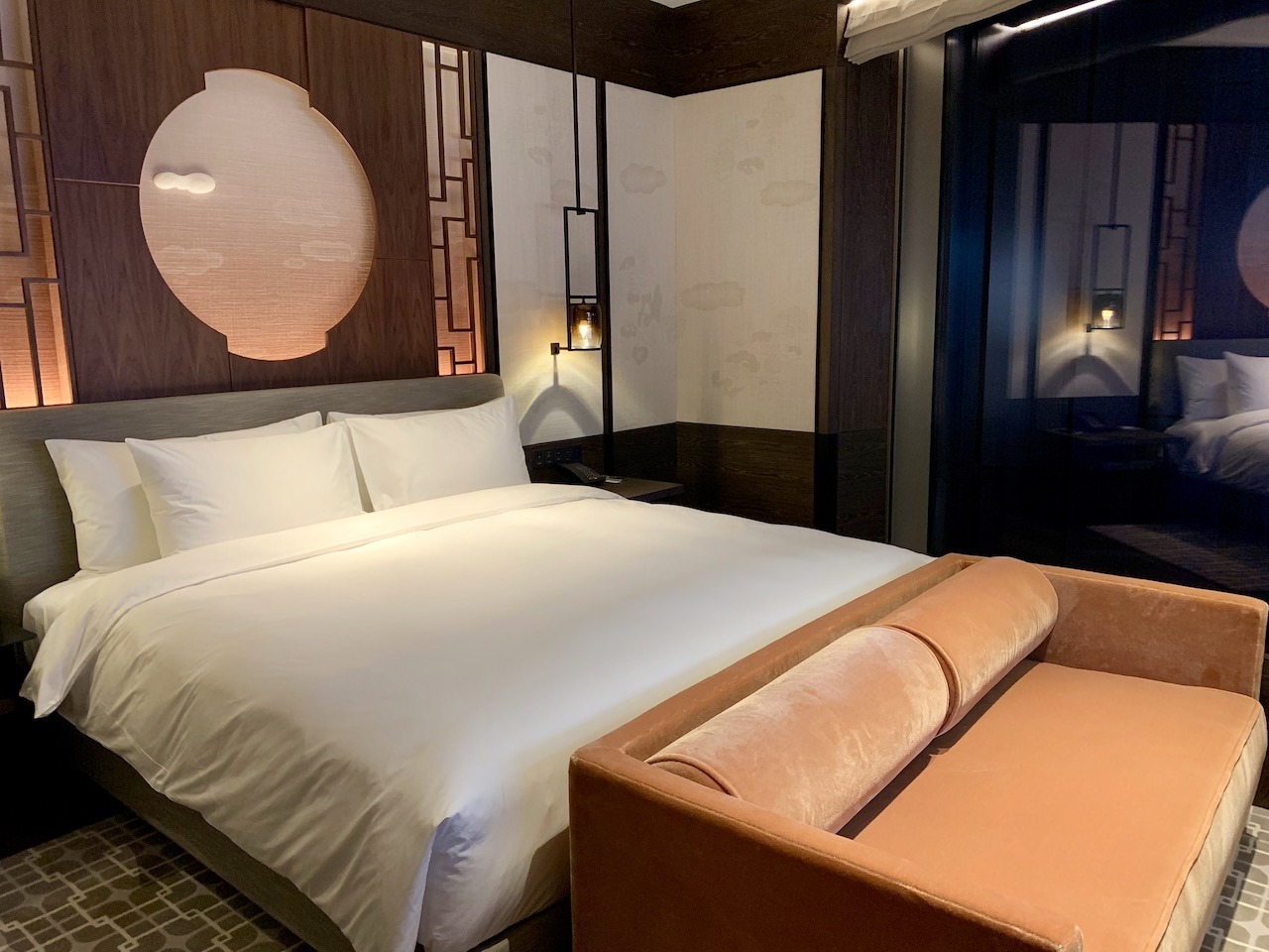 Park Hyatt Shenzhen China - Stunning Luxury Hawaii Calling Park Hyatt Shenzhen bedroom