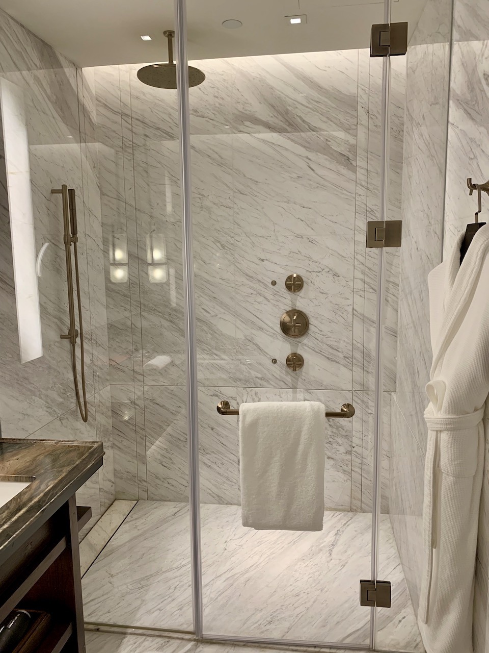 Park Hyatt Shenzhen China - Stunning Luxury Hawaii Calling Park Hyatt Shenzhen master suite shower