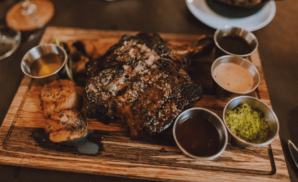 25 Best Restaurants in Hawaii for (2025) Hawaii Calling Duo Steak & Seafood Restaurant Maui, Hawaii