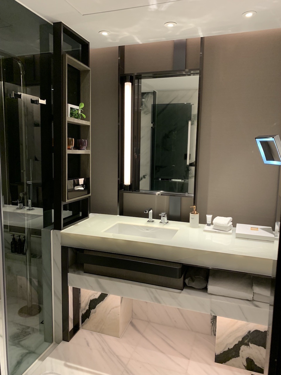 Hyatt Centric Victoria Harbour Hong Kong Hawaii Calling Vanity