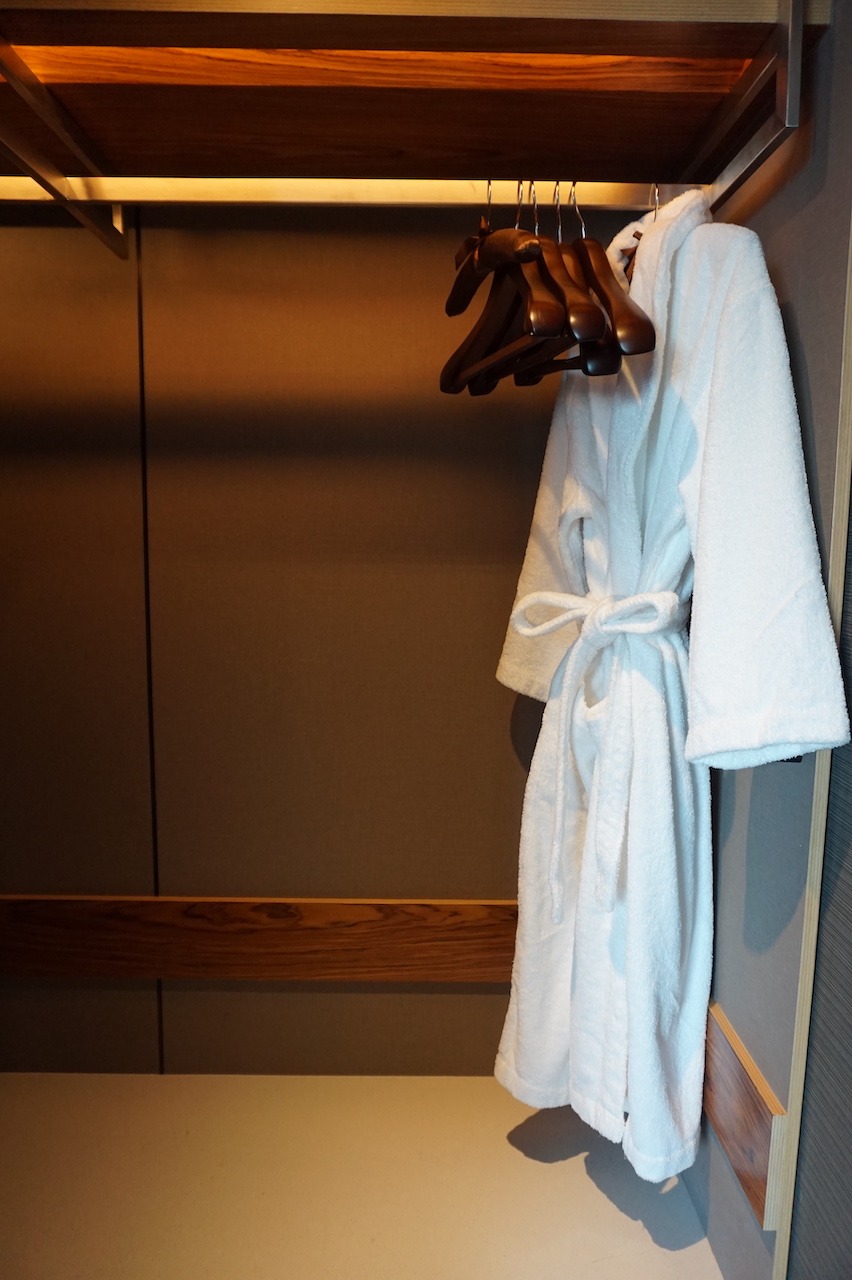Hyatt Regency Bangkok Sukhumvit - The City's Newest Can't-Miss Hotel Hawaii Calling closet