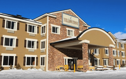 The 5 Best Family Hotels in Yellowstone (2024) Hawaii Calling Yellowstone Park Hotel