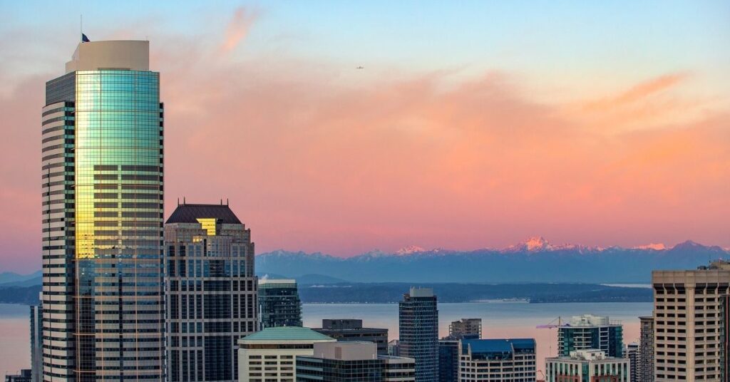 7 Best Budget Hotels in Seattle 2022 Hawaii Calling Moore Hotel
