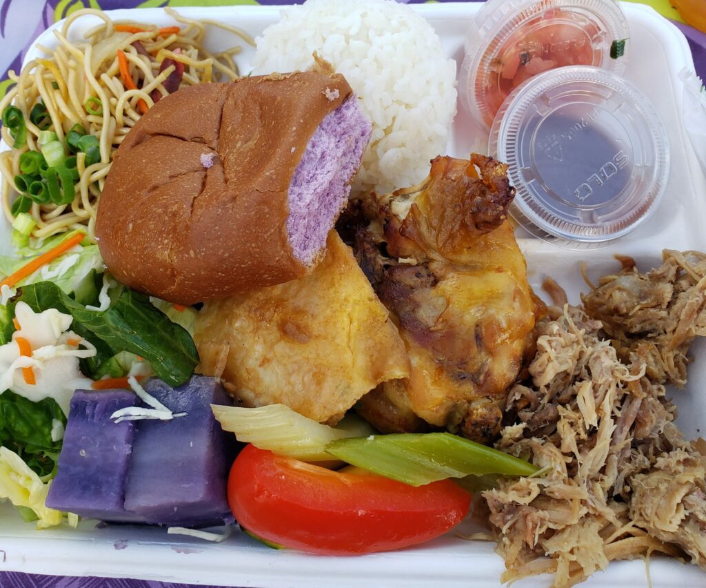 The 27 Best Luaus In Hawaii - By Island (2025) Hawaii Calling Chief's Luau