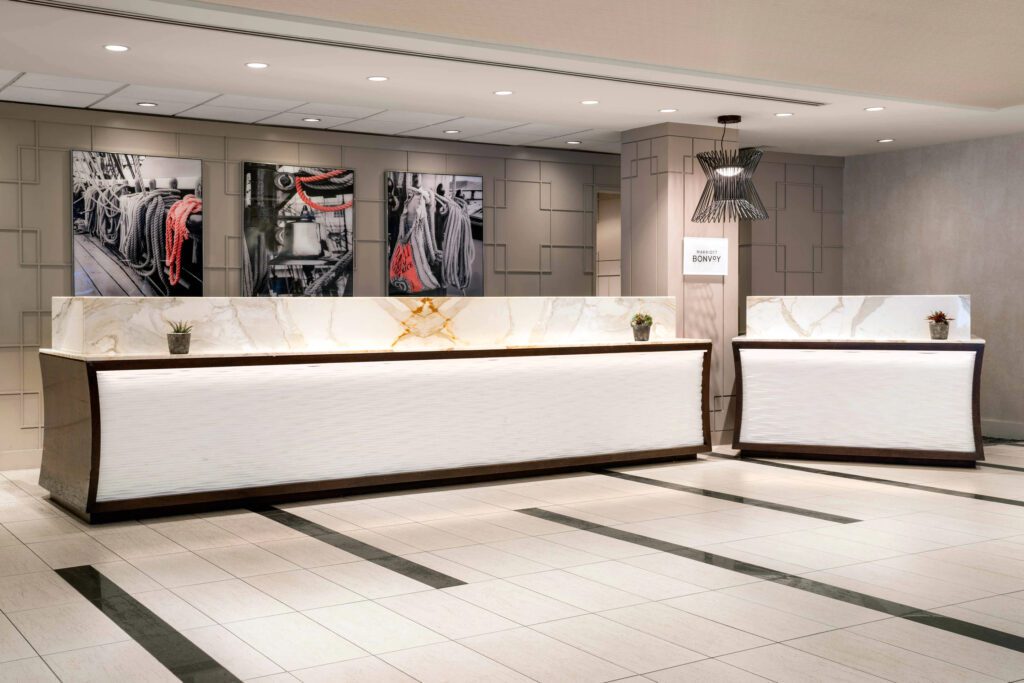 10 Best Hotels in Fisherman's Wharf, San Francisco Hawaii Calling a reception desk in a hotel