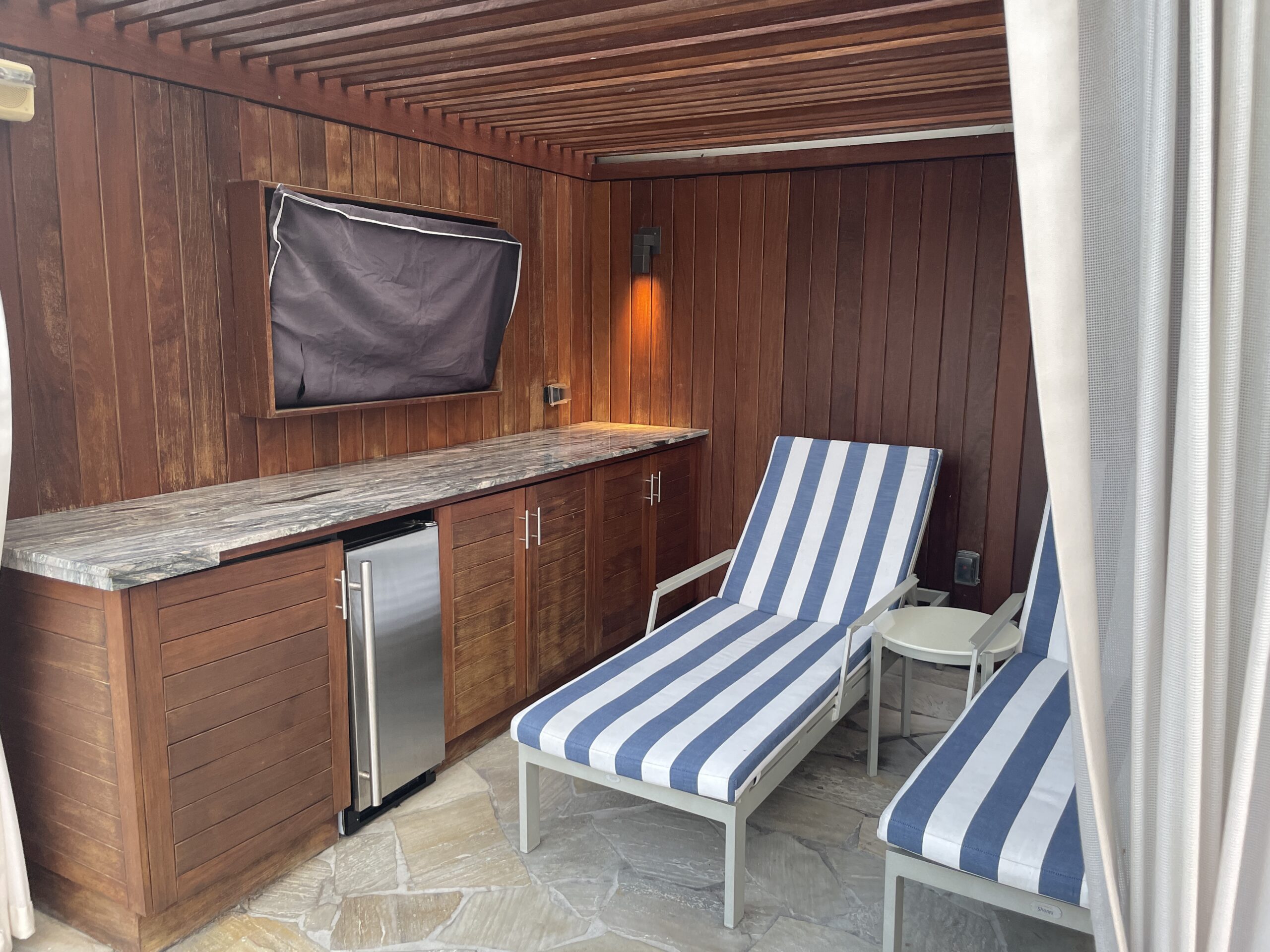 Review & Video: The Ritz-Carlton Waikiki Beach, Luxurious Residences & Hotel Hawaii Calling a deck chair and a bar