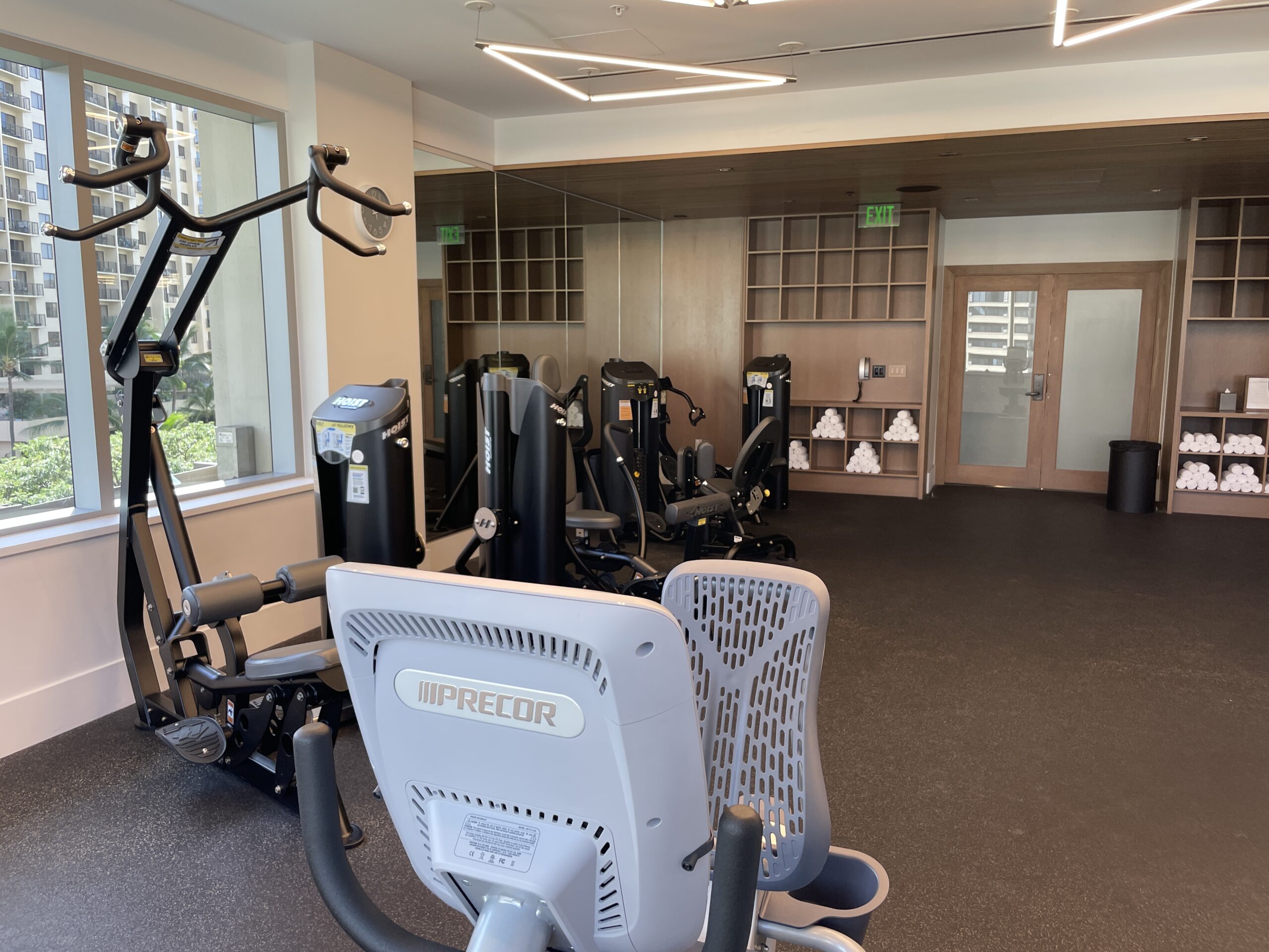 Review & Video: The Ritz-Carlton Waikiki Beach, Luxurious Residences & Hotel Hawaii Calling a room with exercise equipment