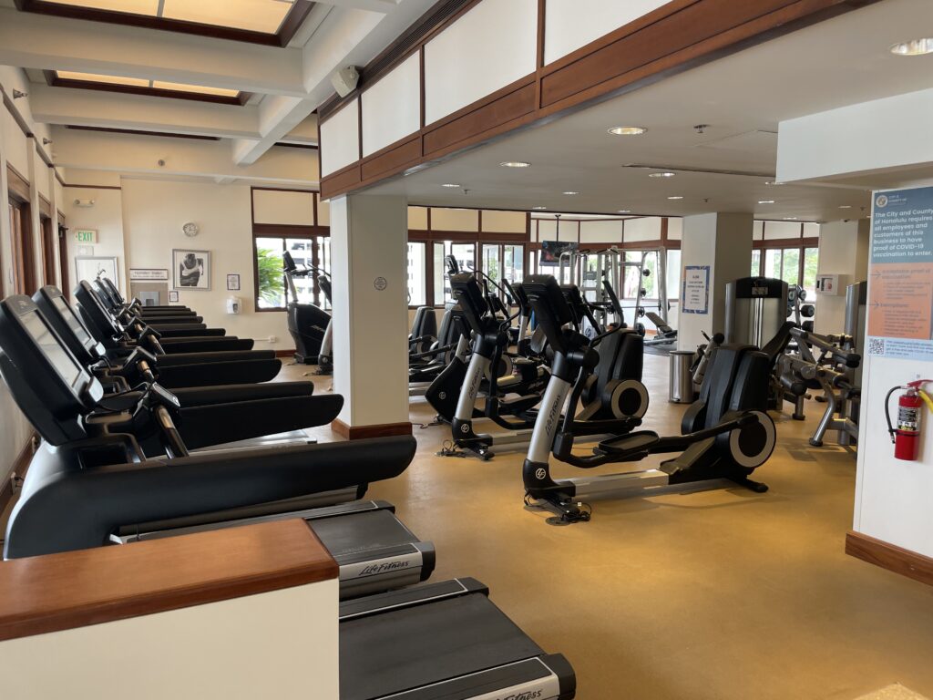 Review & Video: Waikiki Beach Marriott Resort & Spa Hawaii Calling a large room with treadmills and exercise machines