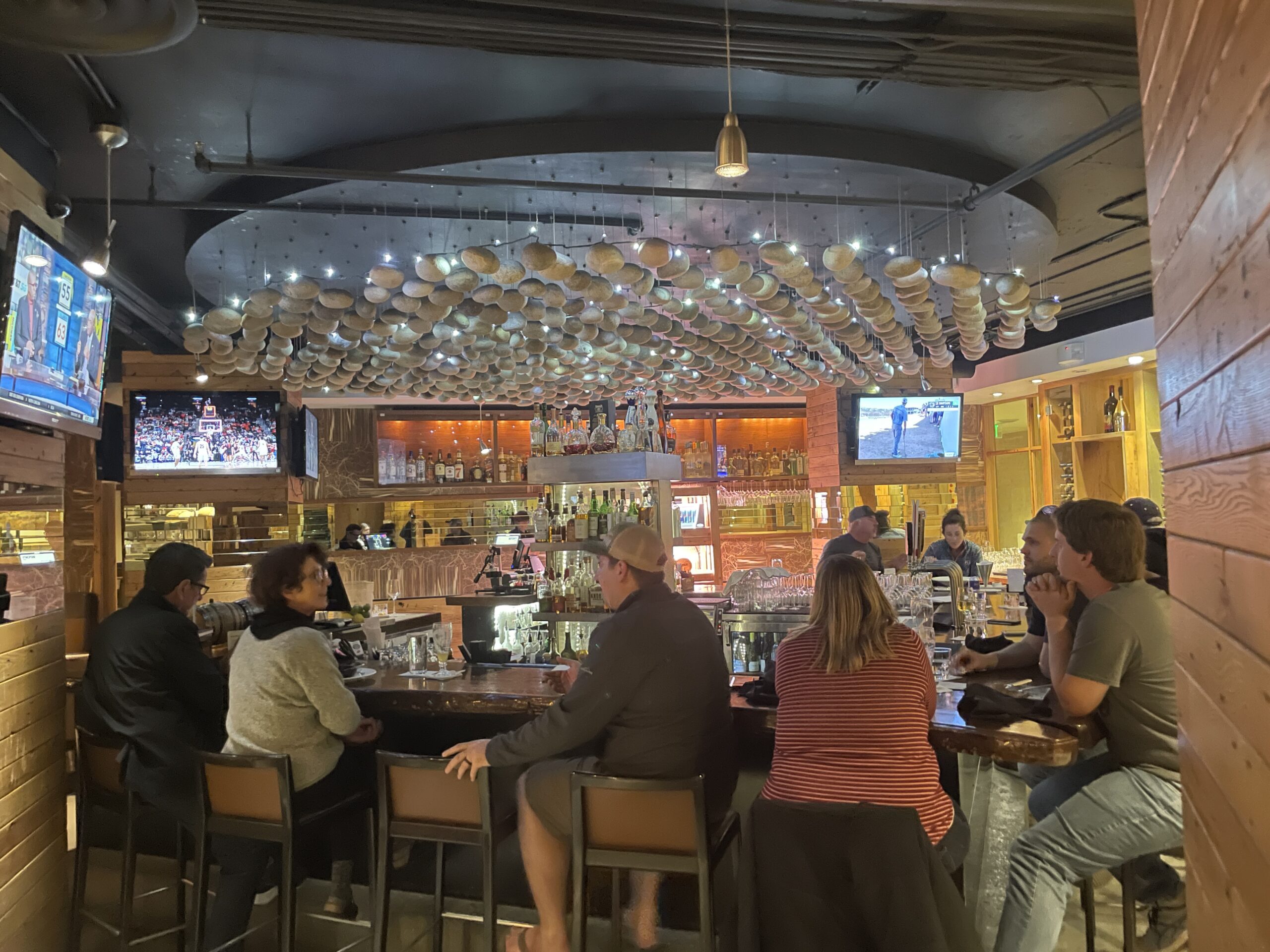 Review & Video: The Westin Monache Resort, Mammoth Mountain Hawaii Calling Whitebark restaurant bar at the Westin Monache Resort in Mammoth Lakes California