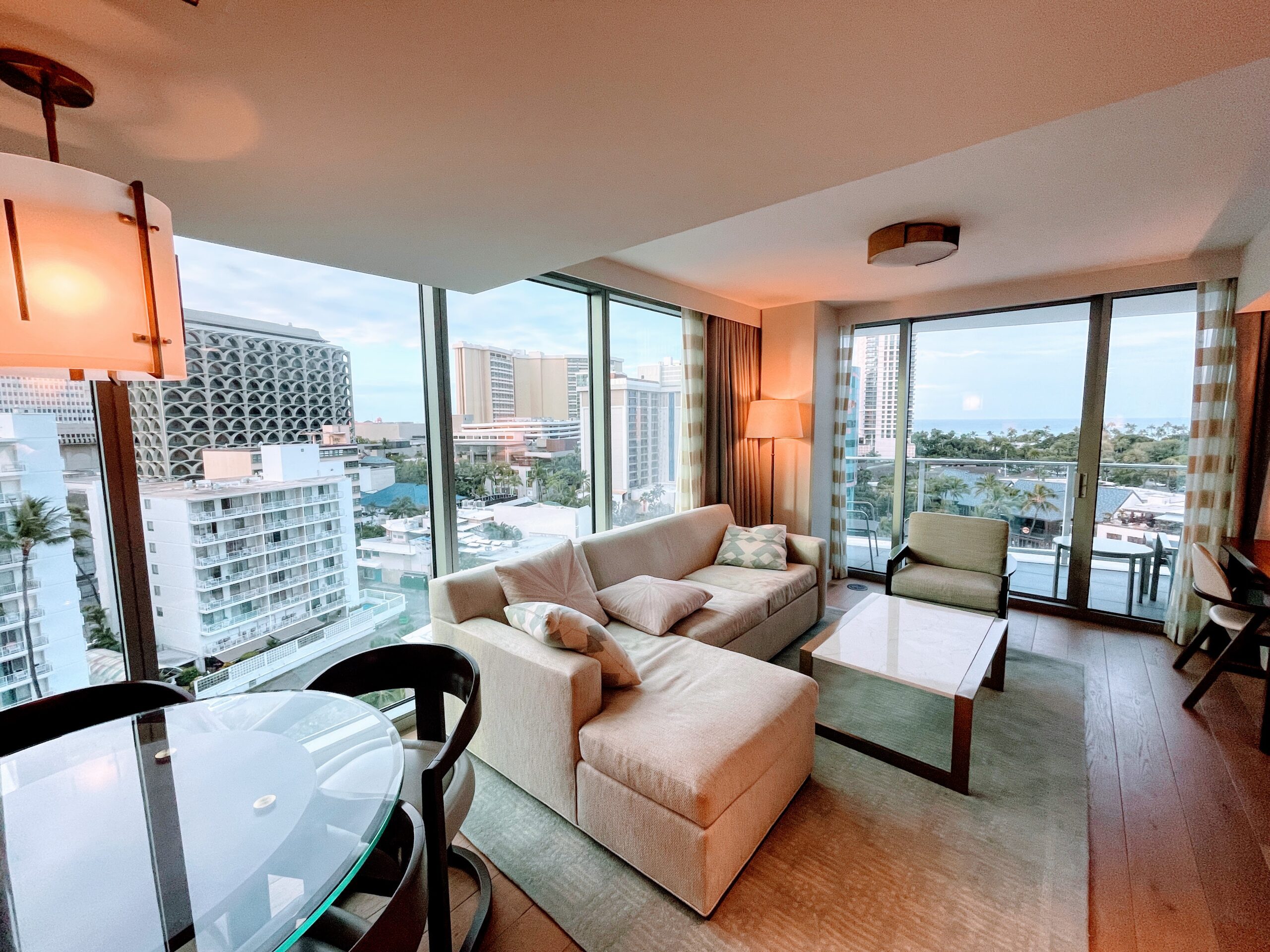 7 Best Luxury Hotels on Oahu (2025) Hawaii Calling a living room with a couch and a table