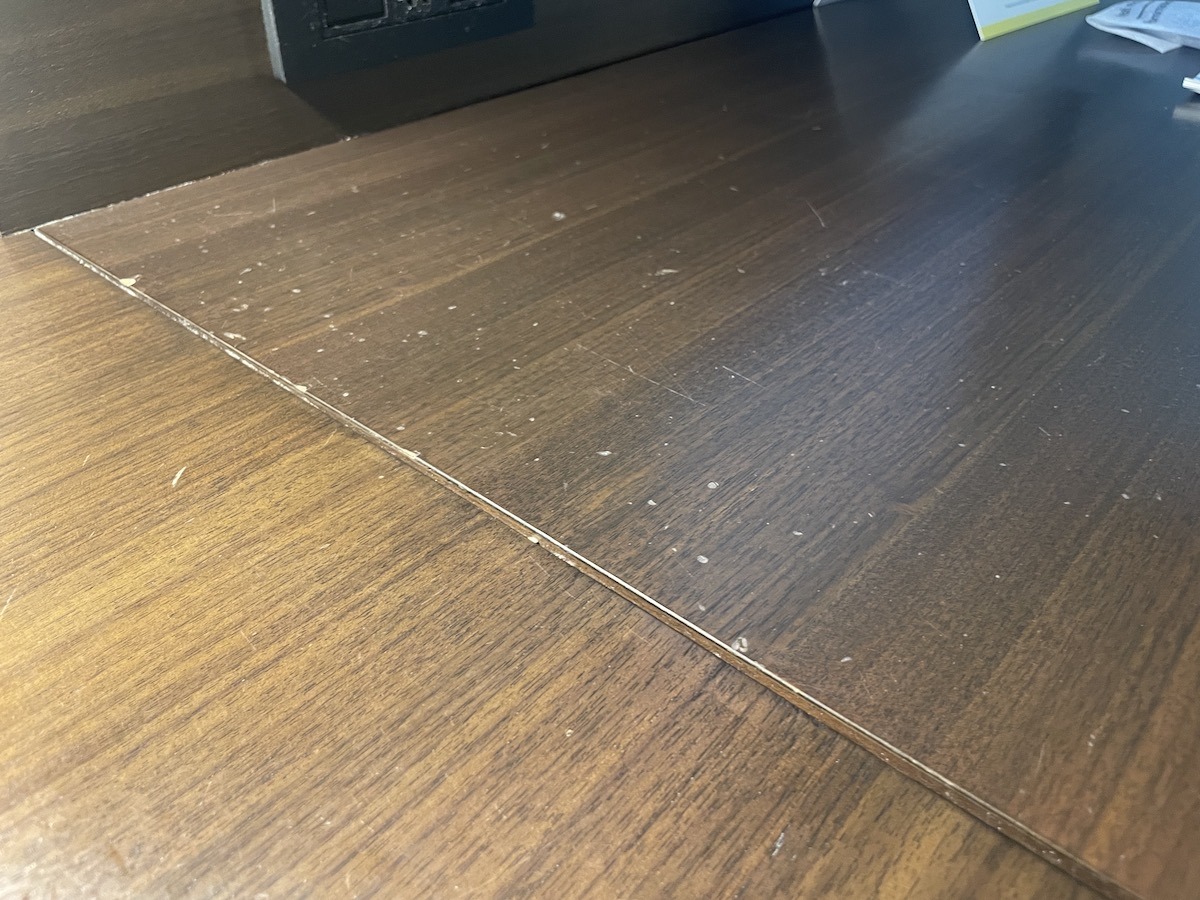 Review & Video: The Westin Hapuna Beach Resort Hawaii Calling a wood surface with white specks on it