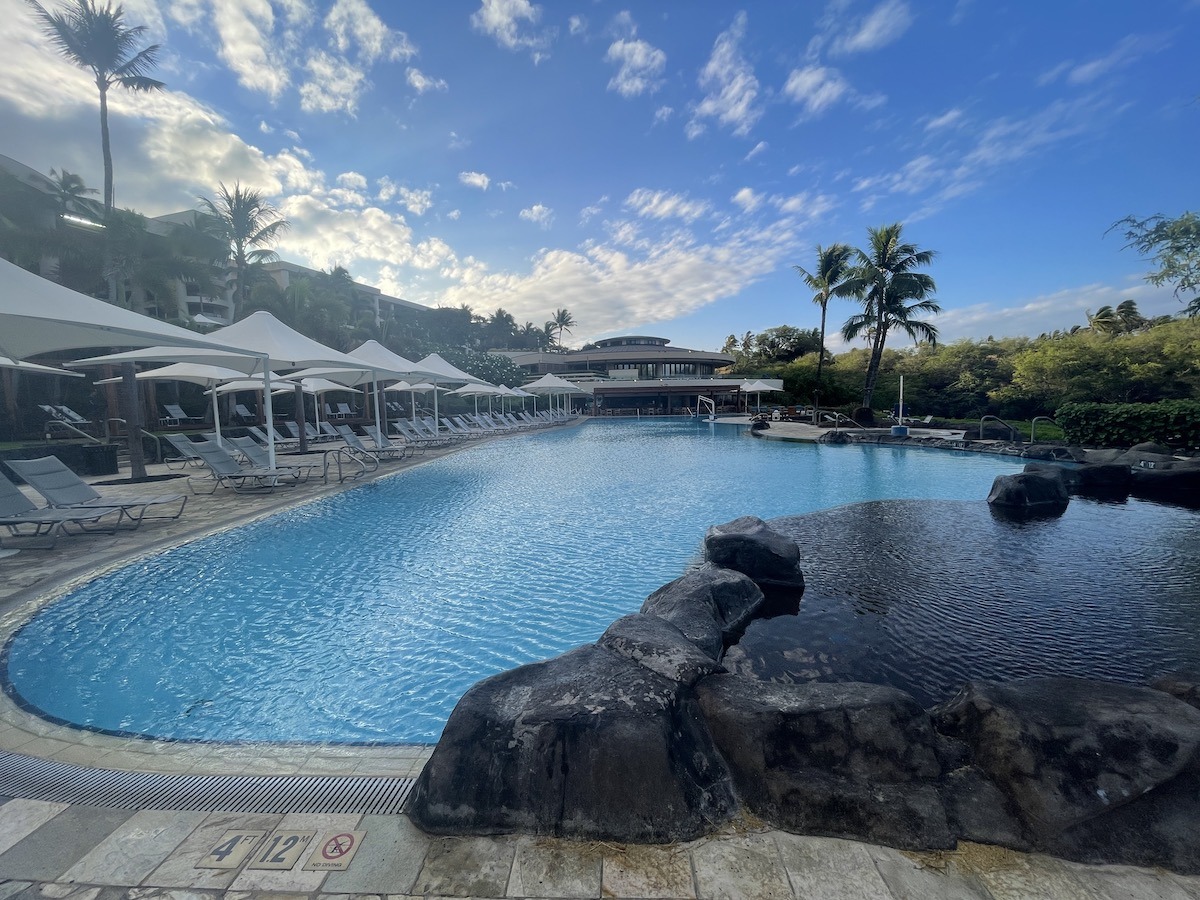 Review & Video: The Westin Hapuna Beach Resort Hawaii Calling a pool with rocks and umbrellas