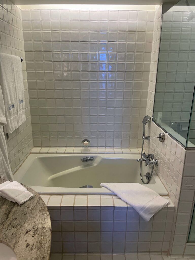 a bathtub in a bathroom