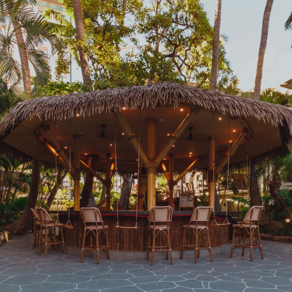 Review & Video: White Sands Hotel, Boutique & Smart Hawaii Calling a gazebo with chairs around it