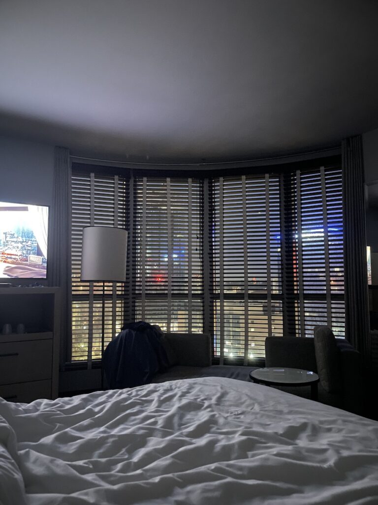 Review & Video: Hotel Republic San Diego, Autograph Collection Hawaii Calling a bedroom with a tv and a couch