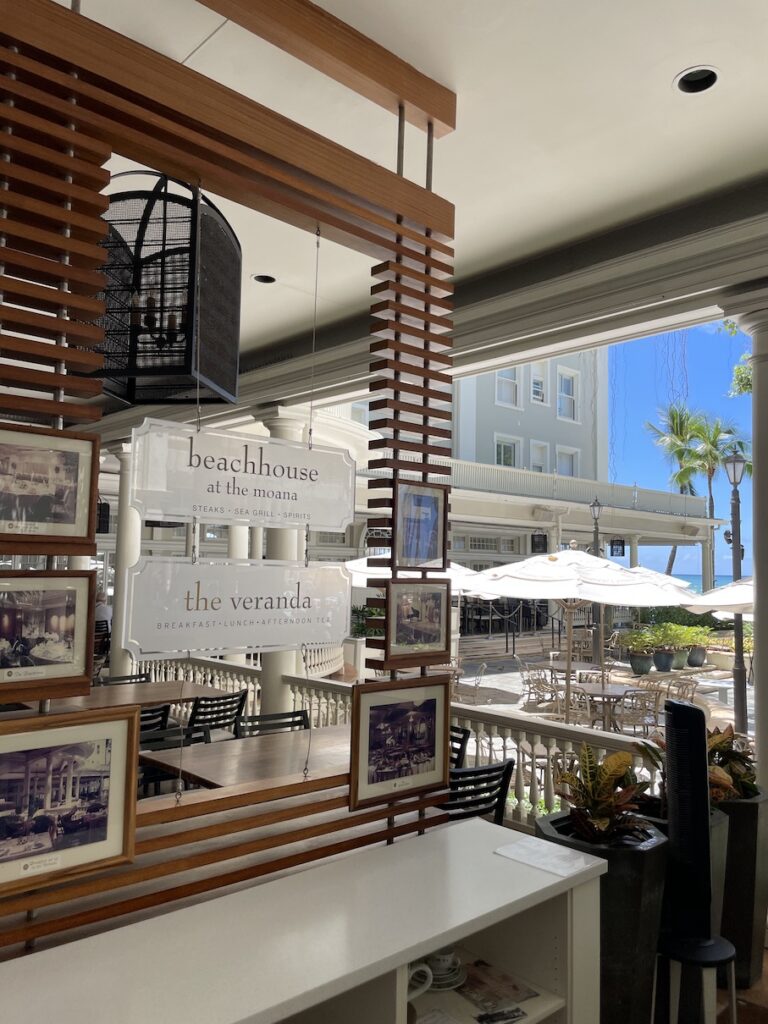Review & Video: Moana Surfrider, Waikiki Beach Beauty Hawaii Calling a restaurant with a wood frame