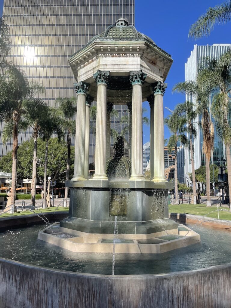 Review & Video: The US Grant, San Diego, a Luxury Collection Hotel Hawaii Calling a fountain in a city