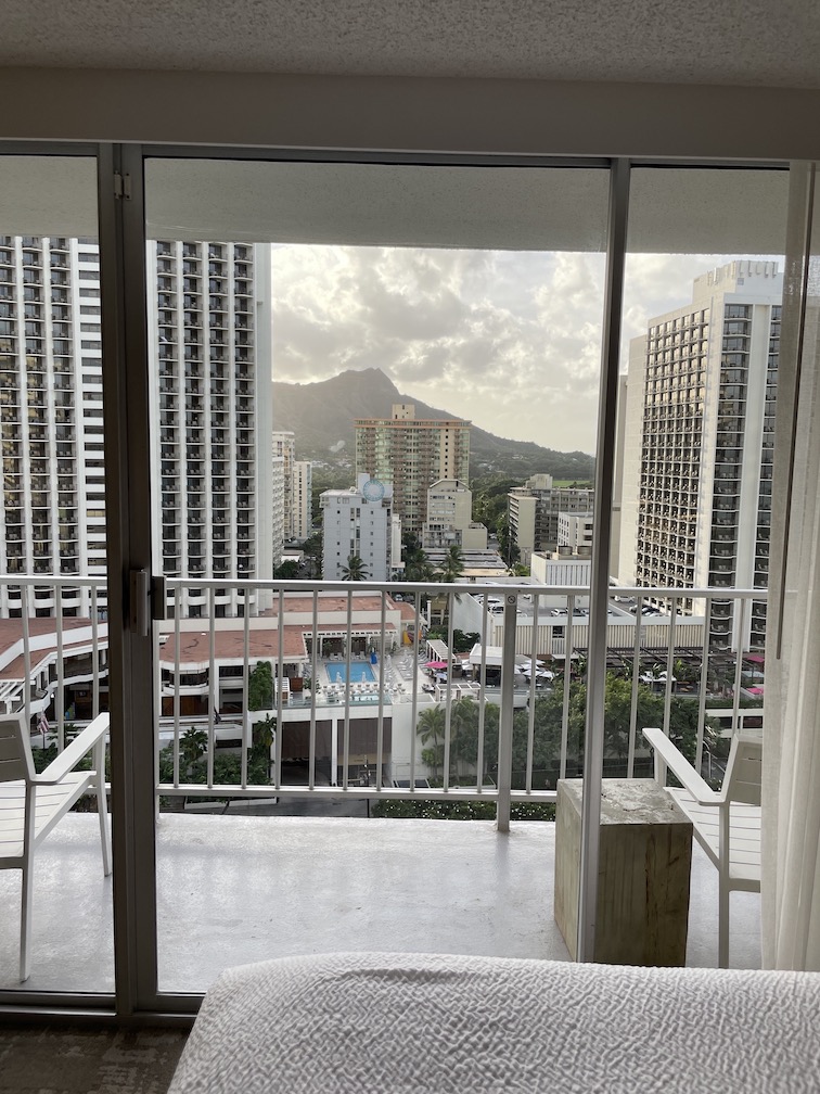 Review & Video: 'Alohilani Resort Waikiki Beach, A Unique Oasis Hawaii Calling View from my room at the Alohilani resort