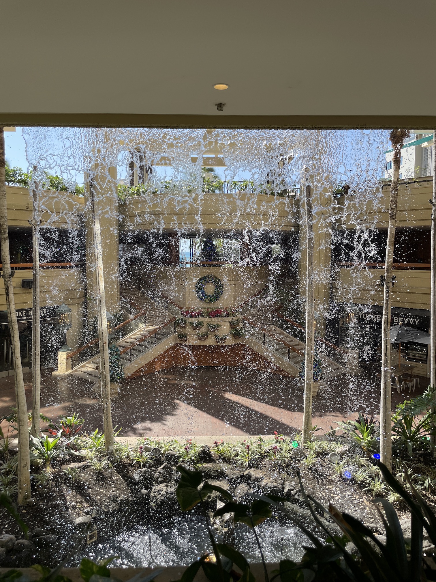 Review: Hyatt Regency Waikiki, Amazing With An Achilles Heel Hawaii Calling a water falling from a wall