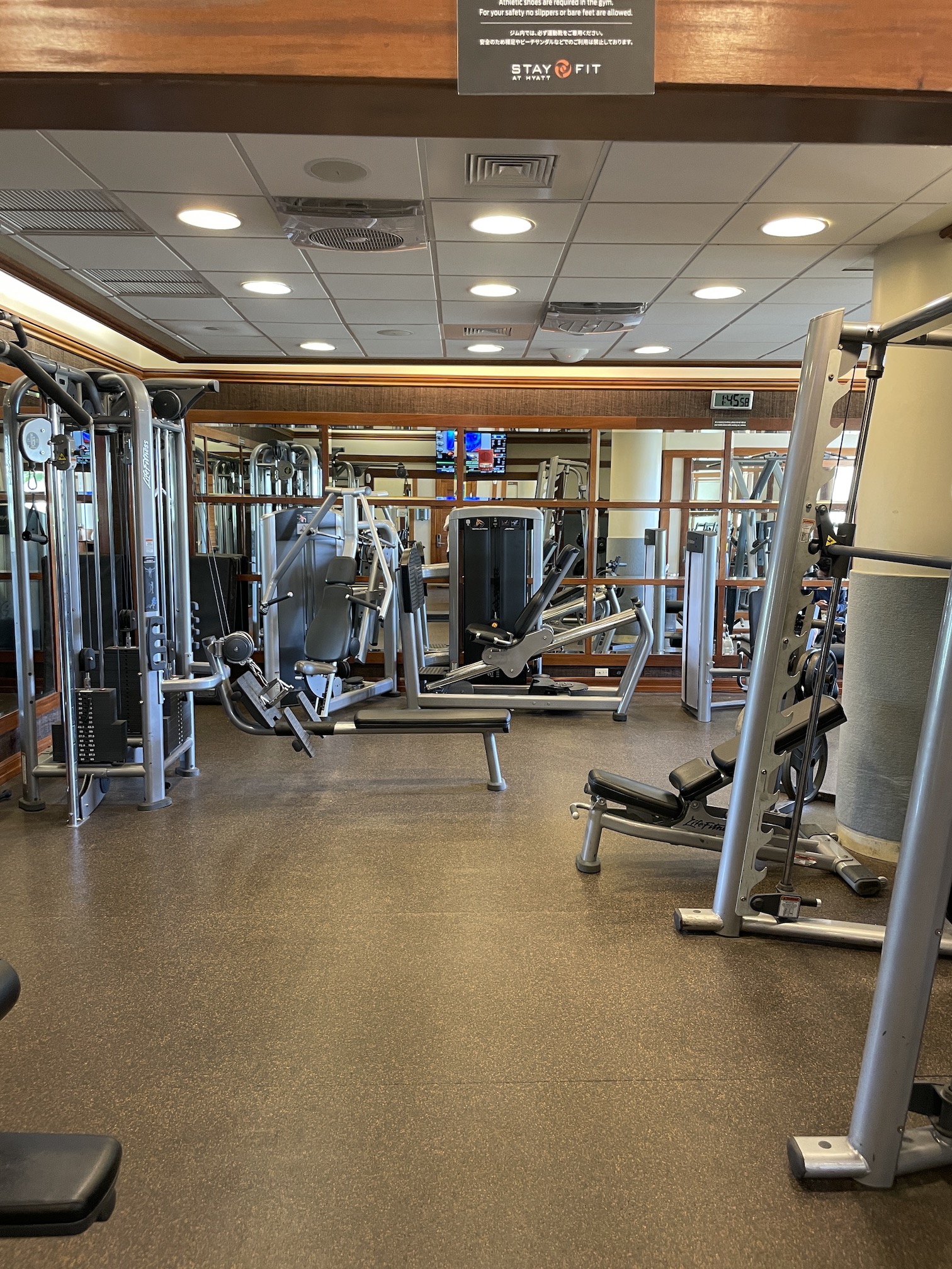 Review: Hyatt Regency Waikiki, Amazing With An Achilles Heel Hawaii Calling a gym with many exercise equipment