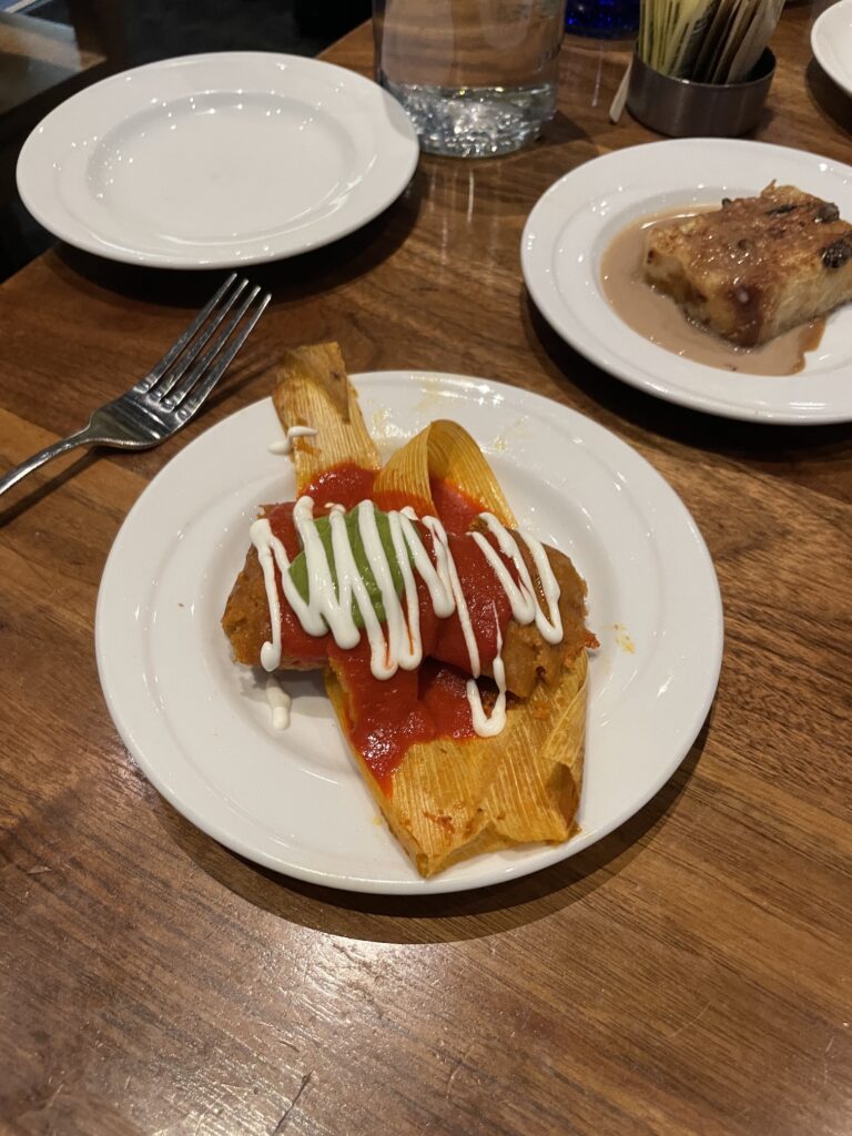 Review: Amazing Border Grill Buffet Las Vegas Hawaii Calling a plate of food on a table