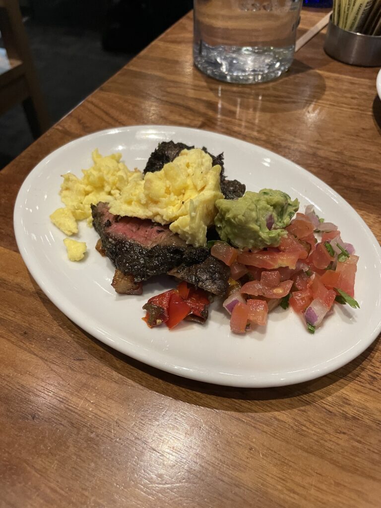 Review: Amazing Border Grill Buffet Las Vegas Hawaii Calling a plate of food on a table