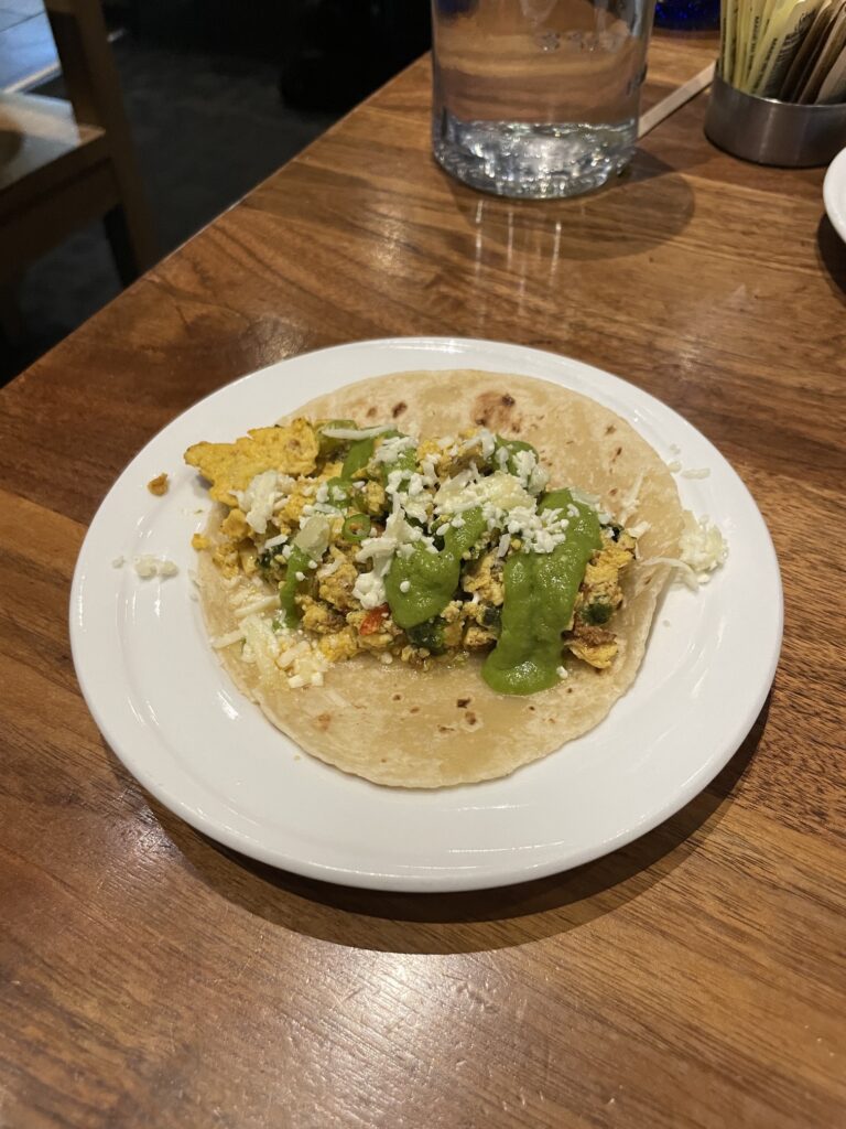Review: Amazing Border Grill Buffet Las Vegas Hawaii Calling a plate of food on a table