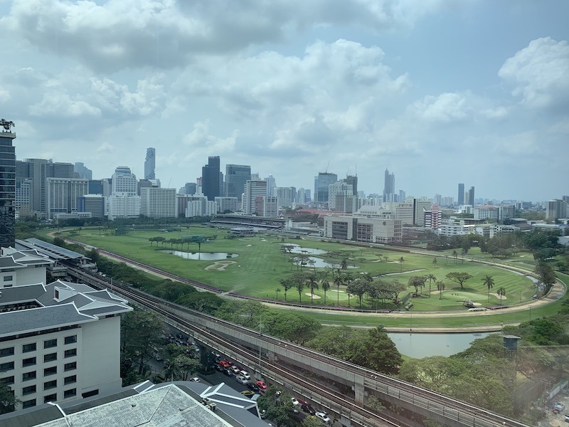 Waldorf-Astoria Bangkok - Superior Luxury Hotel Hawaii Calling View from lobby