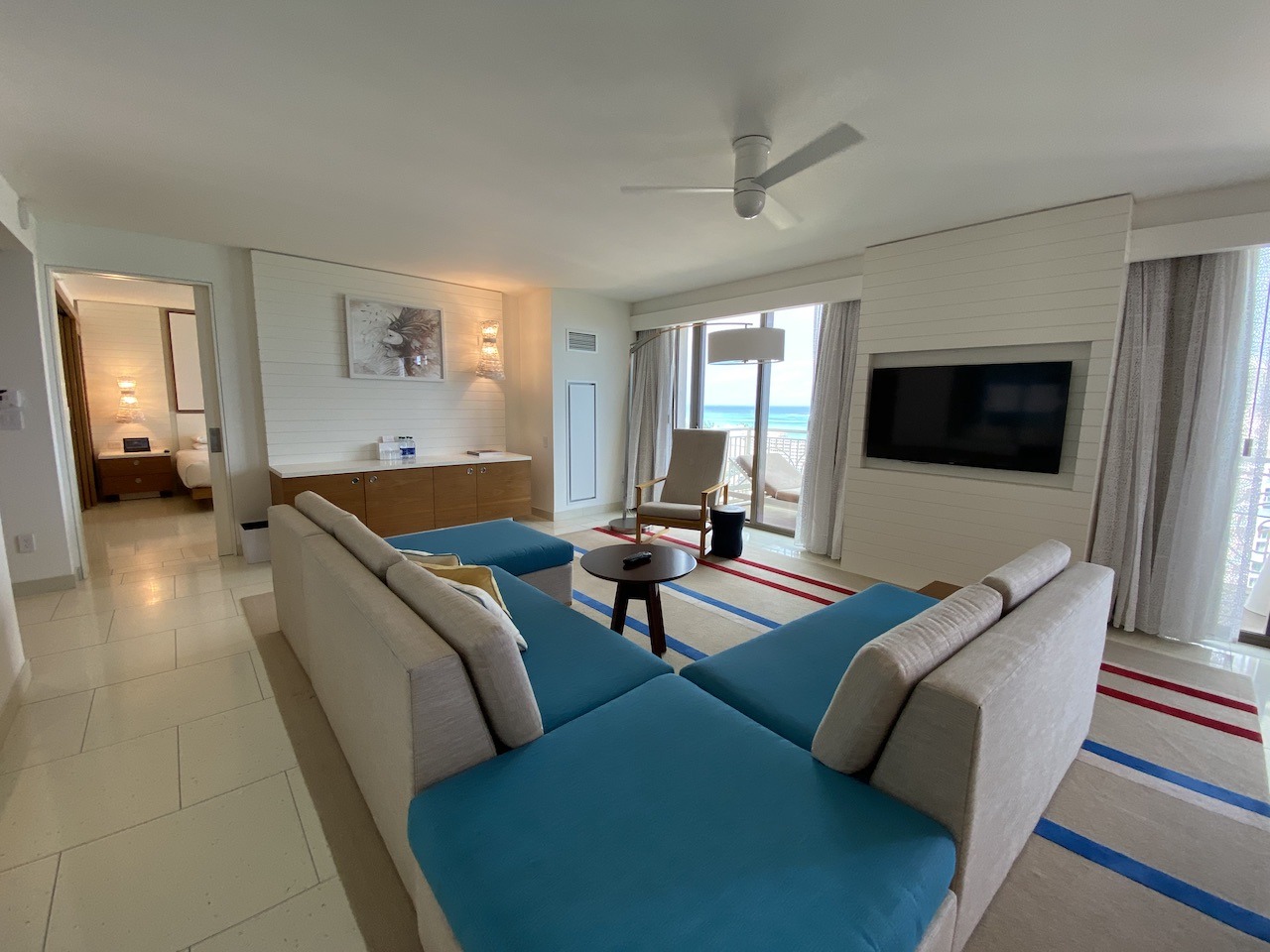 Grand Hyatt Baha Mar, Bahamas Hawaii Calling Grand Hyatt Baha Mar suite living room