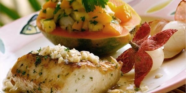 25 Best Restaurants in Hawaii for (2025) Hawaii Calling Mama's Fishhouse one of the best restaurants in hawaii