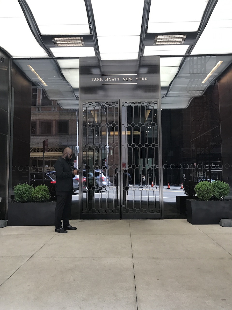 Park Hyatt New York - Elegant, Tasteful, Expansive Hawaii Calling Park Hyatt New York entrance