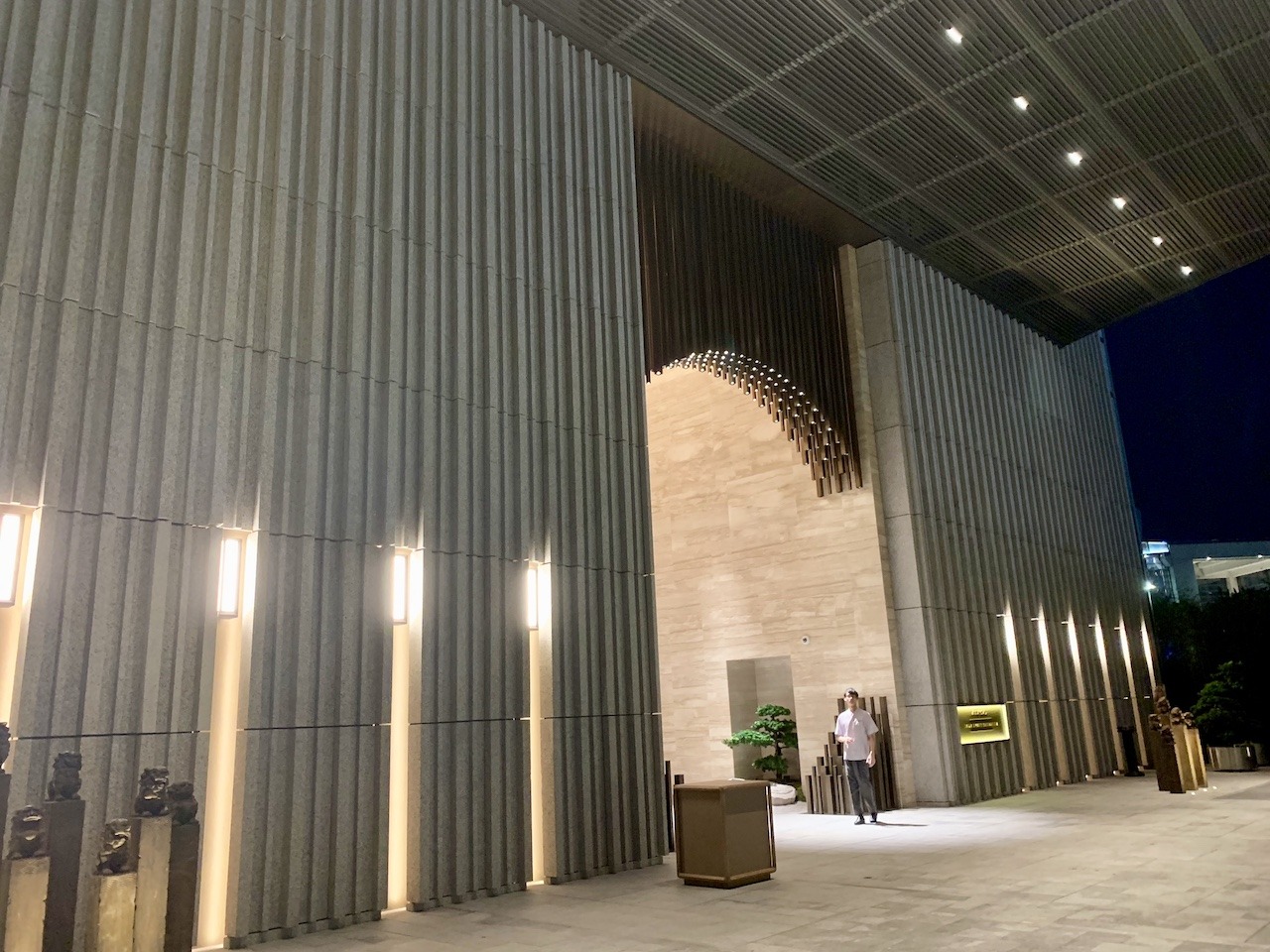 Park Hyatt Shenzhen China - Stunning Luxury Hawaii Calling Park Hyatt Shenzhen entrance