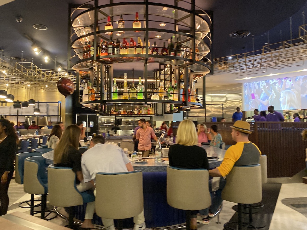 Grand Hyatt Baha Mar, Bahamas Hawaii Calling Sports bar