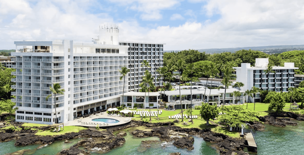 5 Best Budget Friendly Hotels in Hawaii for (2025) Hawaii Calling Grand Naniloa Hotel Hilo