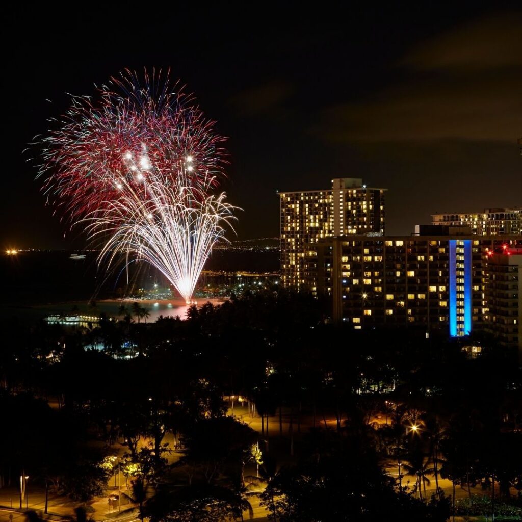 5 Best Family Hotels in Hawaii (2025) Hawaii Calling Night Fireworks