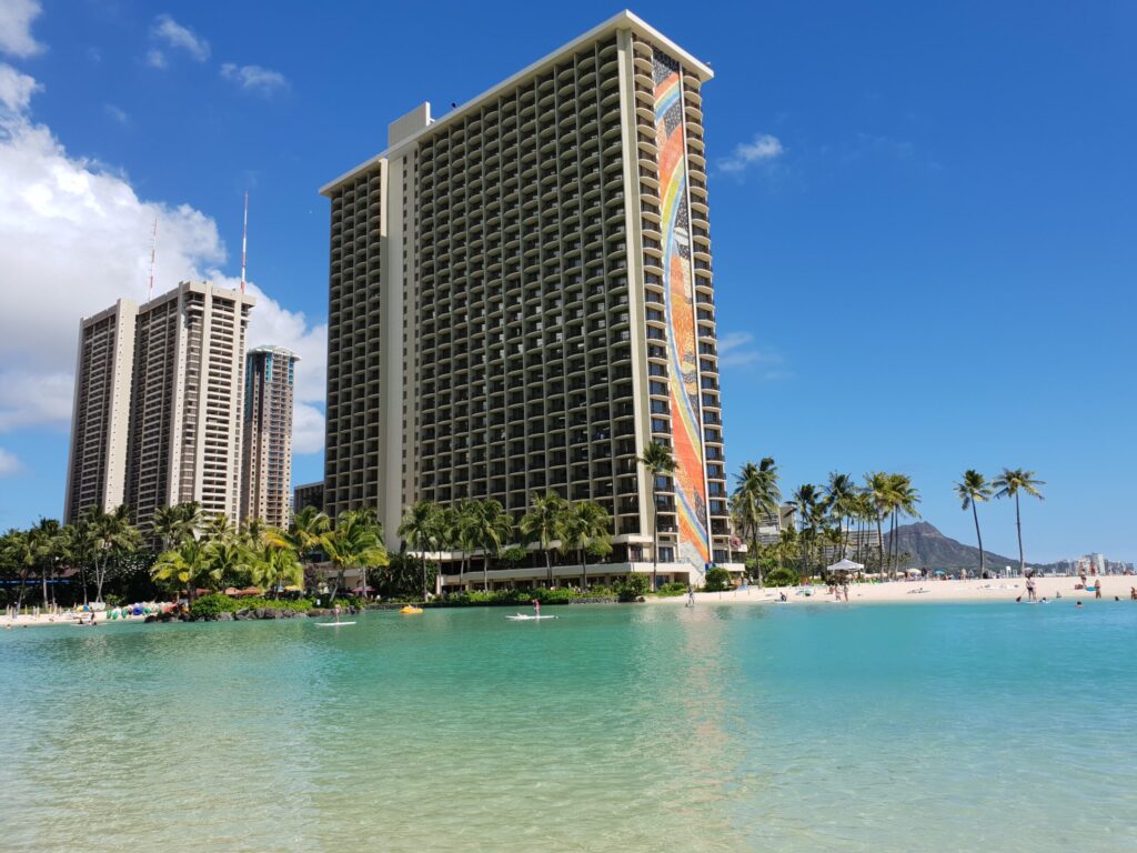 5 Best Family Hotels in Hawaii (2025) Hawaii Calling Hilton Hawaiian Village