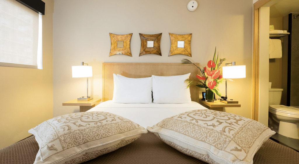 5 Best Budget Friendly Hotels in Hawaii for (2025) Hawaii Calling Vive Hotel Waikiki